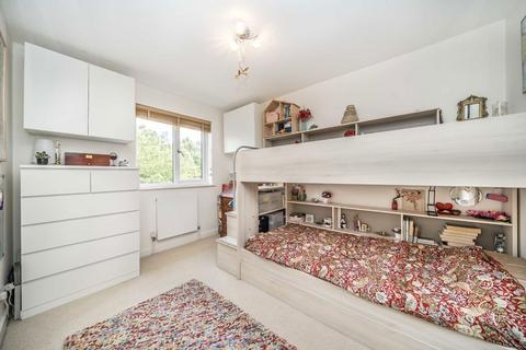 3 Old Bellgate Place, London, E14 3SW