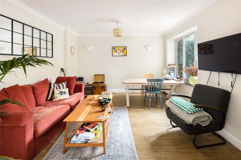 1 bedroom flat for sale, Lauriston Road, Victoria Park, London, E9