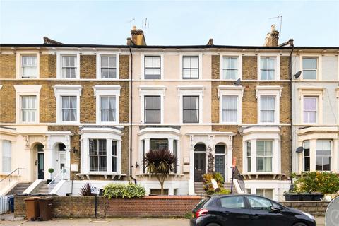 1 bedroom flat for sale, Lauriston Road, Victoria Park, London, E9