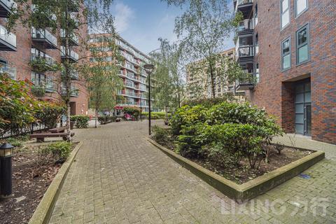 1 bedroom apartment for sale, Surrey Quays Road, Canada Water, SE16 7AQ