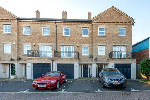 4 bedroom terraced house for sale, Slade Green Road, Erith, Kent, DA8