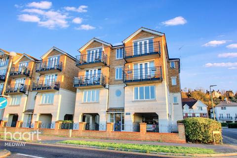 2 bedroom apartment for sale, Fennel Close, Rochester