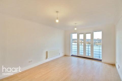 2 bedroom apartment for sale, Fennel Close, Rochester