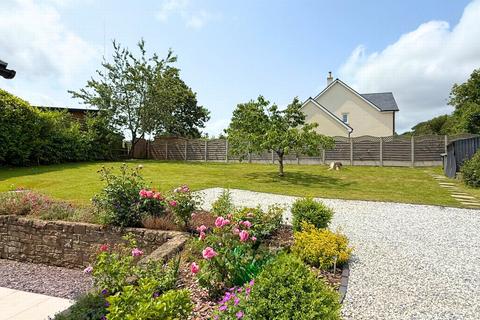 undefined, Croes Faen Bungalow, Penallt, NP25