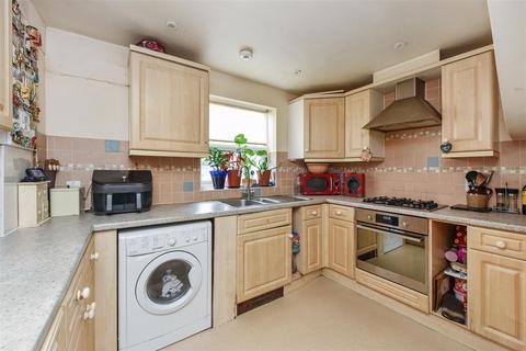 2 bedroom end of terrace house for sale, Victoria Avenue, Easebourne, Midhurst