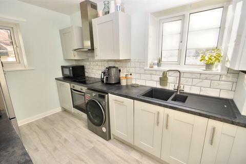 3 bedroom apartment for sale, Redesdale Gardens, Leeds, West Yorkshire