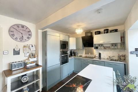 6 Whitewell Close, Catterall, Preston, PR3 1XQ