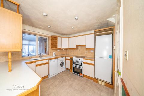 3 bedroom end of terrace house for sale, Locket Close, Walsall WS2