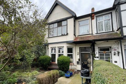 8 bedroom semi-detached house for sale, 34 Manor Road, Westcliff-on-Sea, Essex, SS0 7SS