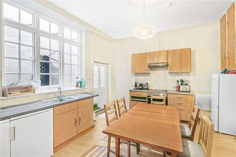 4 bedroom apartment to rent, Gloucester Road, London, SW7