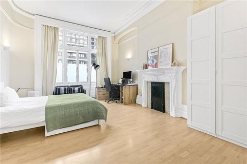 4 bedroom apartment to rent, Gloucester Road, London, SW7