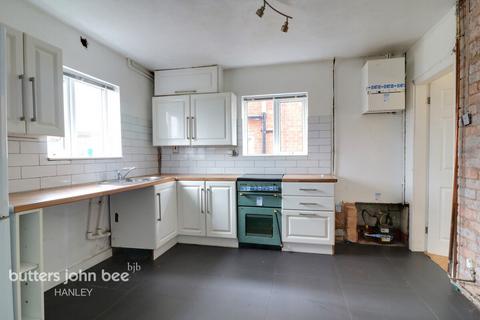 3 bedroom semi-detached house for sale, Fitzherbert Road, Stoke-On-Trent ST1 6JE