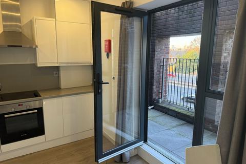 1 bedroom terraced house to rent, Supreme Point, 52 Butchers Road, London, E16