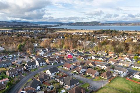 2 bedroom semi-detached bungalow for sale, 35 Loch Lann Road, Culloden, Inverness