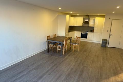 2 bedroom maisonette to rent, Butchers Road, London, E16