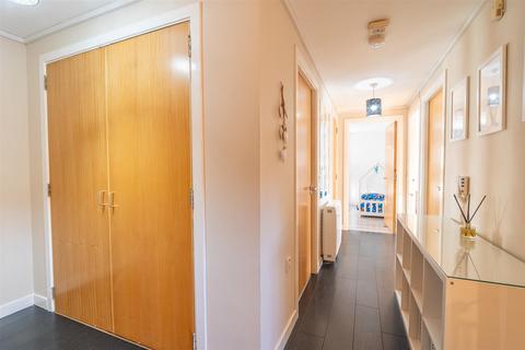 2 bedroom flat for sale, Cowan Place, Dundee DD4