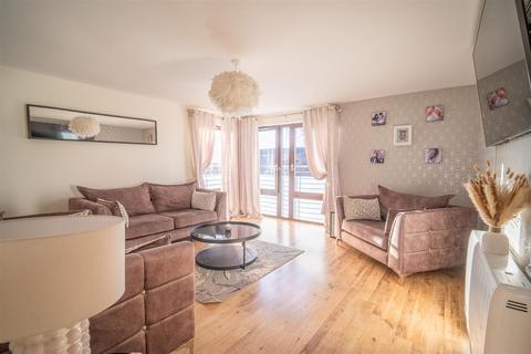 2 bedroom flat for sale, Cowan Place, Dundee DD4