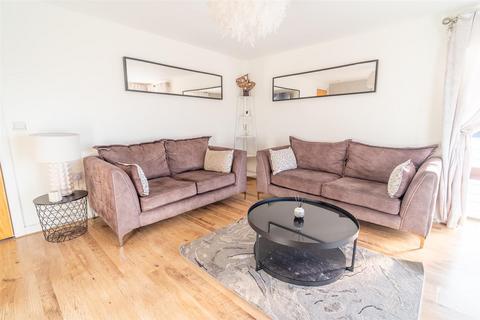 2 bedroom flat for sale, Cowan Place, Dundee DD4