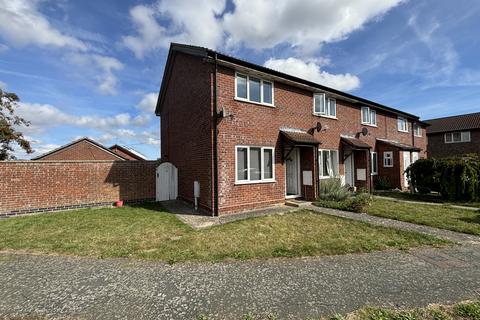 2 bedroom end of terrace house to rent, Gainsborough Drive, Halesworth IP19