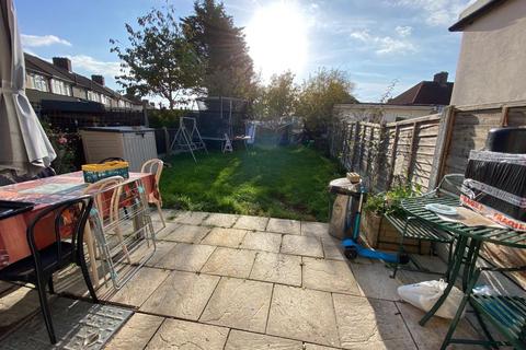 3 Ayloffe Road, Dagenham, RM9 5PJ