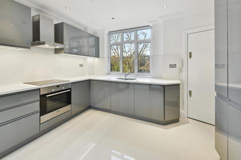 3 bedroom flat to rent, Melton Court, London, SW7