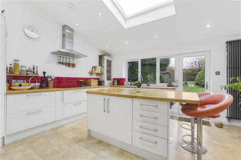 7 Bellamy Close, Southmoor, Abingdon, OX13 5AB