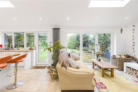 7 Bellamy Close, Southmoor, Abingdon, OX13 5AB