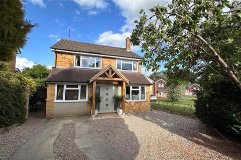 7 Bellamy Close, Southmoor, Abingdon, OX13 5AB