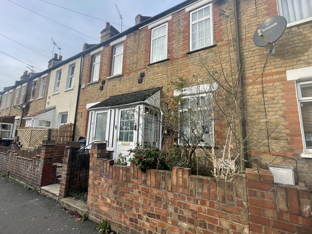 Two/ three bedroom mid terrace house