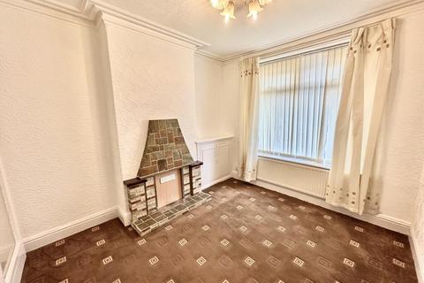 2 bedroom house to rent, Broadway, Lancaster LA1