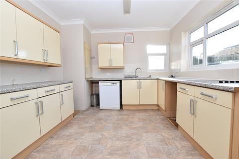 2 bedroom bungalow for sale, Townley Road, Bexleyheath, Kent, DA6