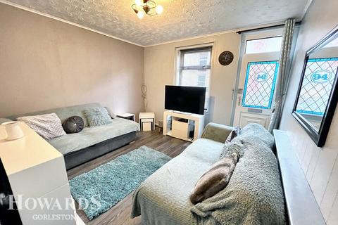 3 bedroom terraced house for sale, Century Road, Great Yarmouth