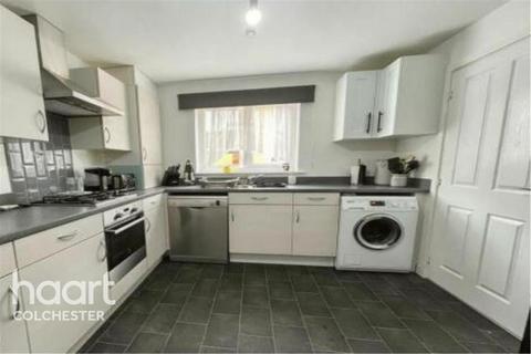 3 bedroom detached house to rent, North Colchester