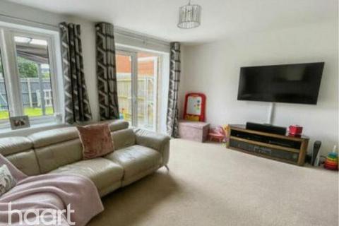 3 bedroom flat to rent, Inspiration Avenue, Colchester