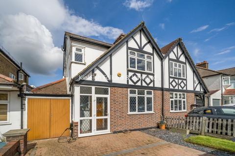 4 bedroom house to rent, The Avenue West Wickham BR4