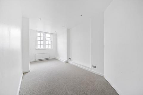 2 bedroom flat for sale, Maida Vale, St John's Wood