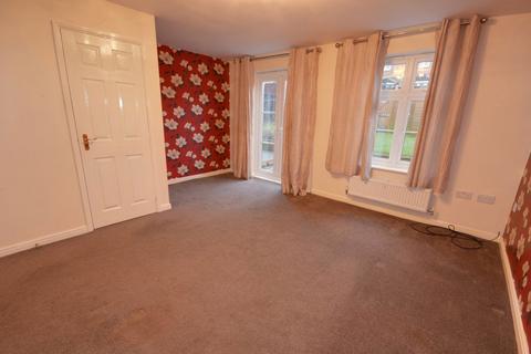 3 bedroom townhouse to rent, Lake View, Pontefract, WF8