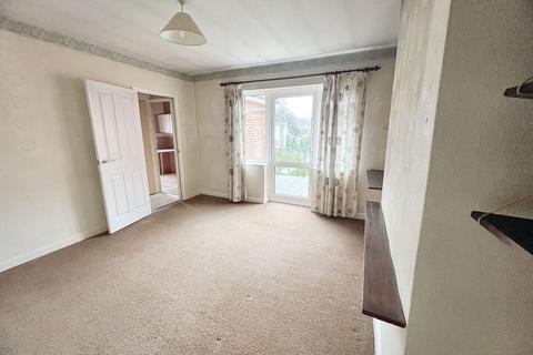 2 bedroom semi-detached bungalow for sale, 46 Priory Grove, Ditton, Aylesford, Kent, ME20 6BB