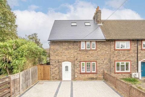 4 bedroom terraced house for sale, Botsford Road, London SW20