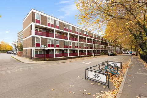 3 bedroom maisonette for sale, Falmouth Road, London SE1