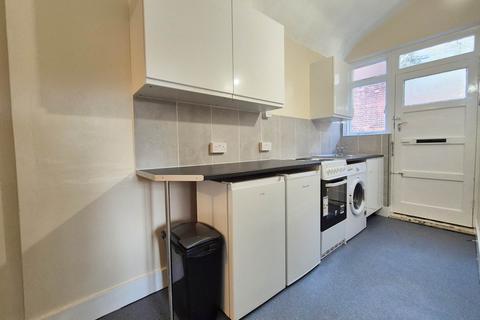 1 bedroom flat to rent, Cauldwell Hall, Cauldwell Avenue