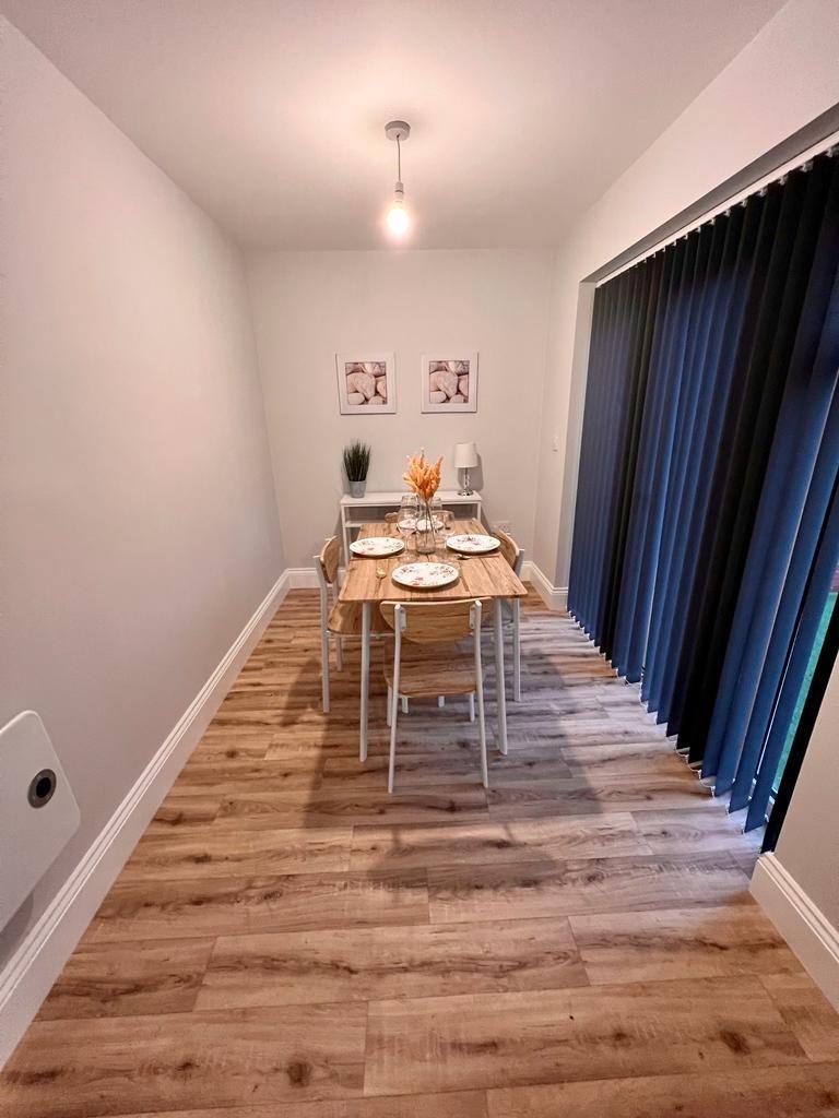 Dining area.jpg