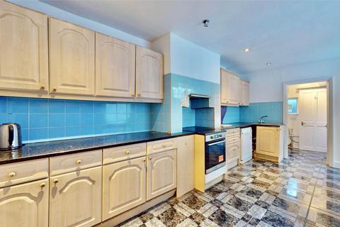 6 bedroom terraced house to rent, Miranda Road, London N19