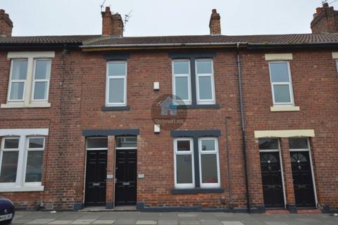 2 bedroom flat to rent, Norham Road, North Shields NE29