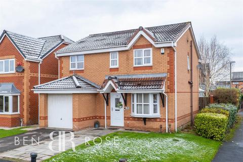 4 bedroom detached house for sale, Fourfields, Bamber Bridge, Preston