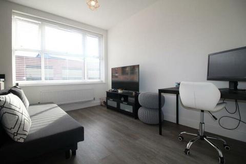 1 bedroom flat to rent, Homer Road, Solihull, West Midlands, B91