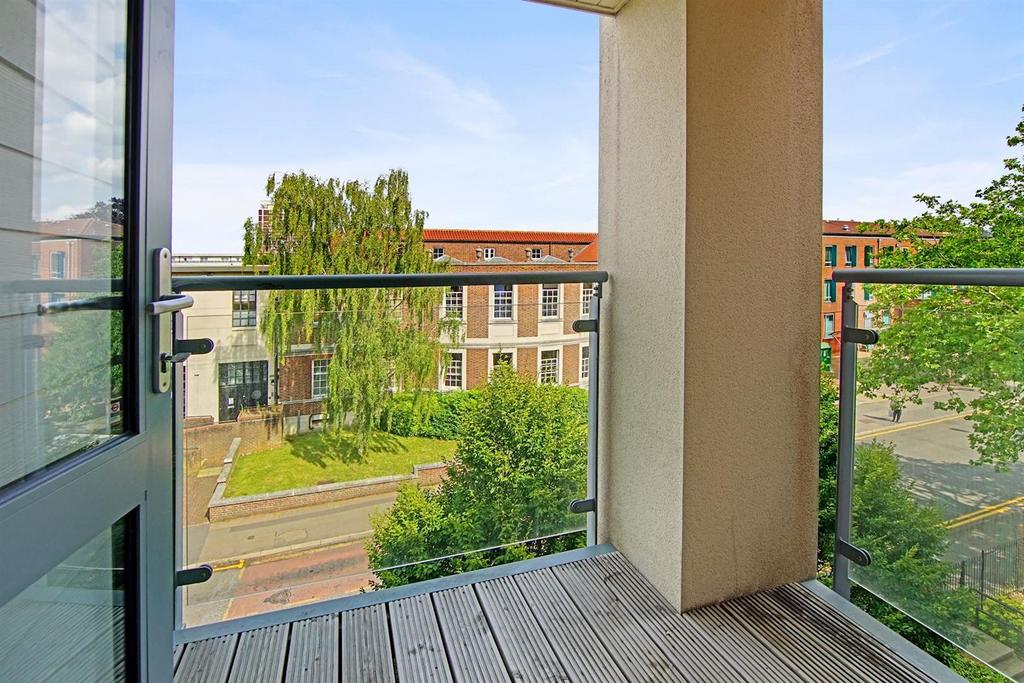 03-38ce DSC02799 (1)-medium.JPG