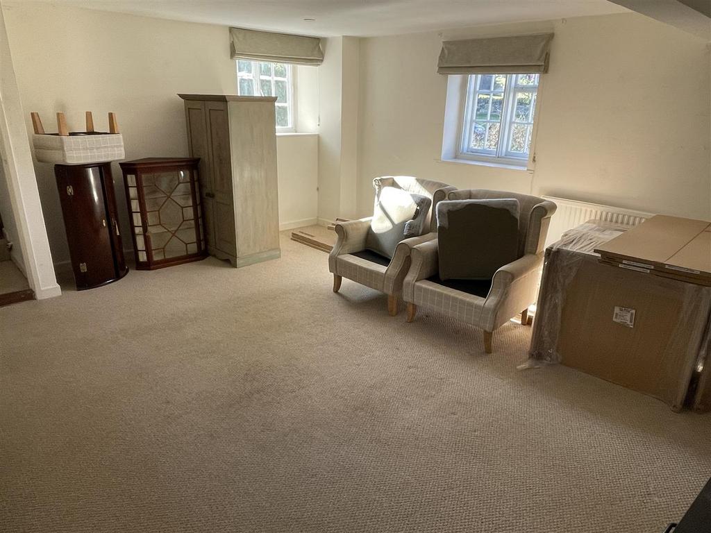Sitting room -.JPG