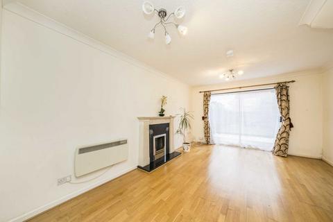 2 bedroom house for sale, Christabel Close, Isleworth TW7