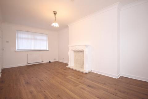 3 bedroom terraced house to rent, Wellcroft Road, Hamilton, ML3